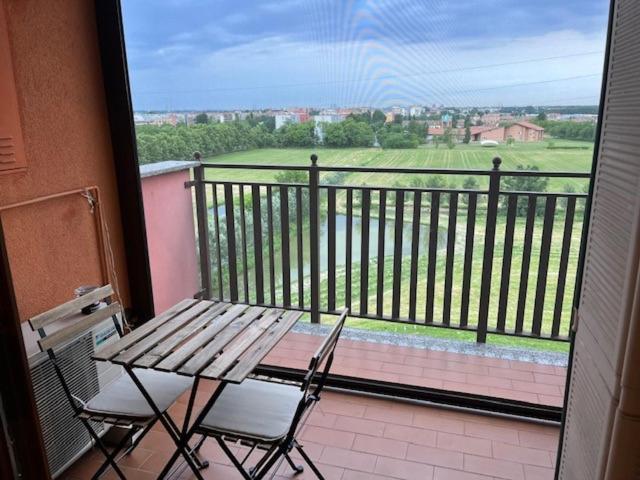 Beslan360 Hotell San Giuliano Milanese Exteriör bild