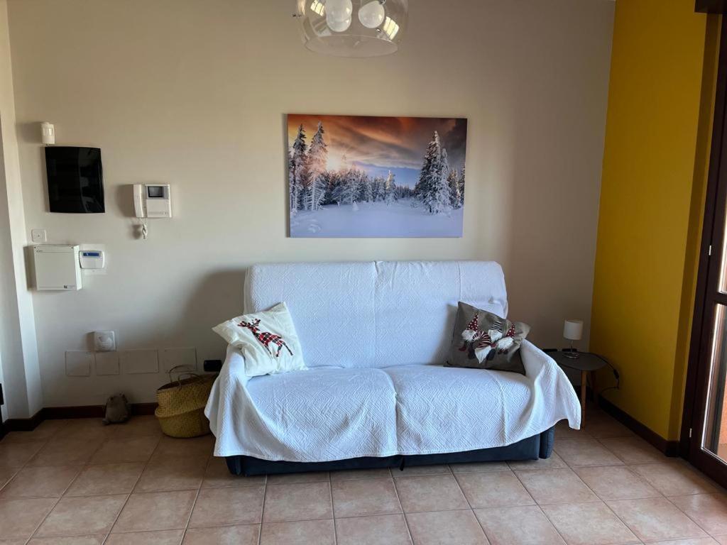 Beslan360 Hotell San Giuliano Milanese Exteriör bild